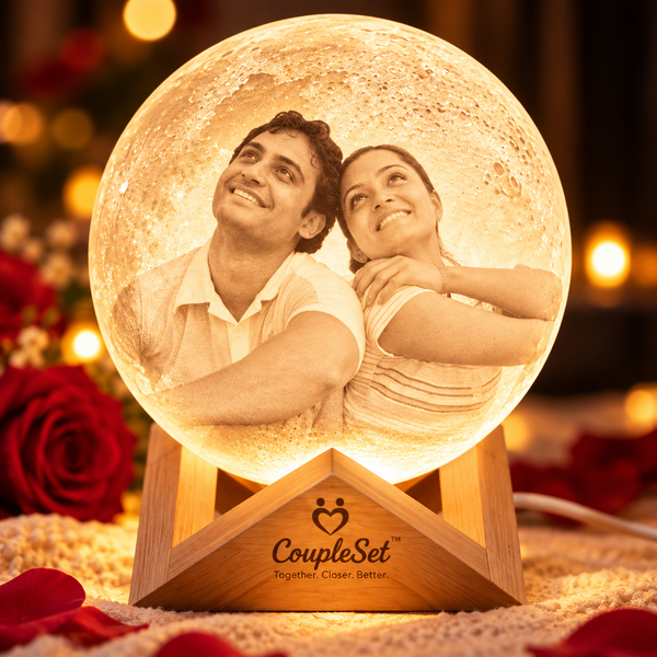 3D Personalized Photo Moon Lamp – Custom Couple Photo Night Light with Wooden Stand